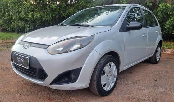 FORD FIESTA 1.0 ROCAM S 8V FLEX 4P MANUAL FORD FIESTA 1.0 ROCAM S 8V FLEX 4P MANUAL
